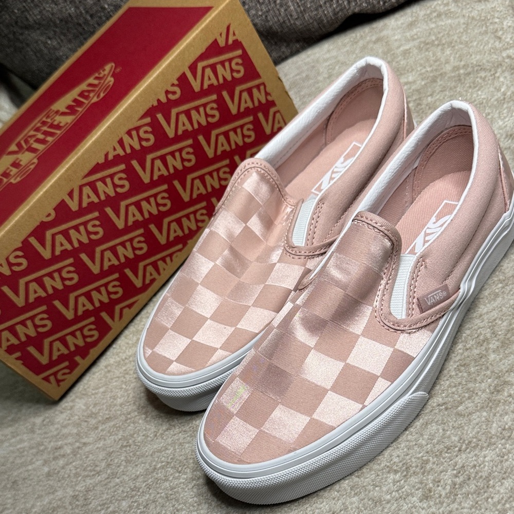 Vans Women's Pink Checkered Slip-On Sneakers Size 6.5